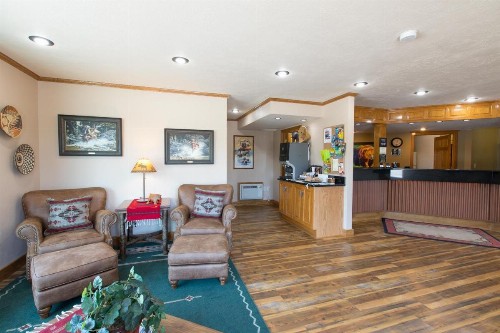 Crosswinds Inn - image 25