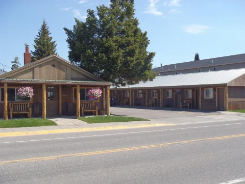 The Evergreen - image 30