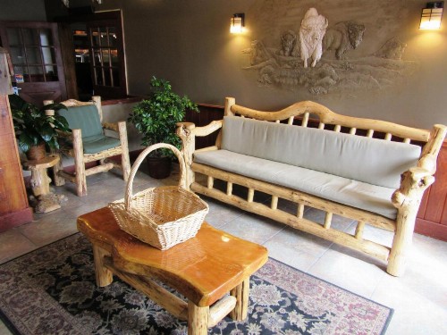 White Buffalo Hotel - image 14