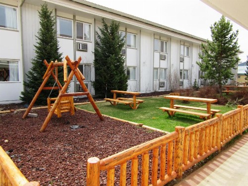 White Buffalo Hotel - image 22
