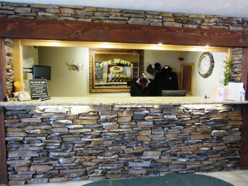 White Buffalo Hotel - image 25