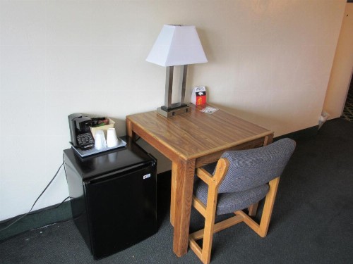 White Buffalo Hotel - image 30