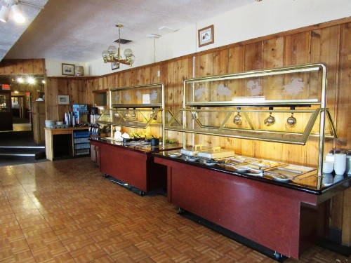 White Buffalo Hotel - image 8