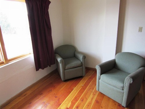 Yellowstone Country Inn - image 36