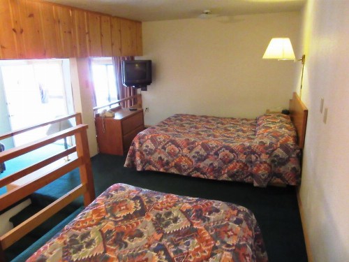 Travelers Lodge - image 18
