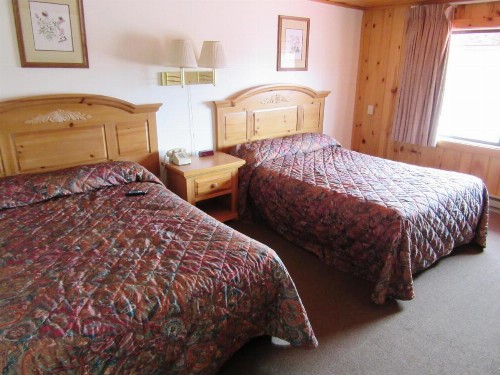 Travelers Lodge - image 24