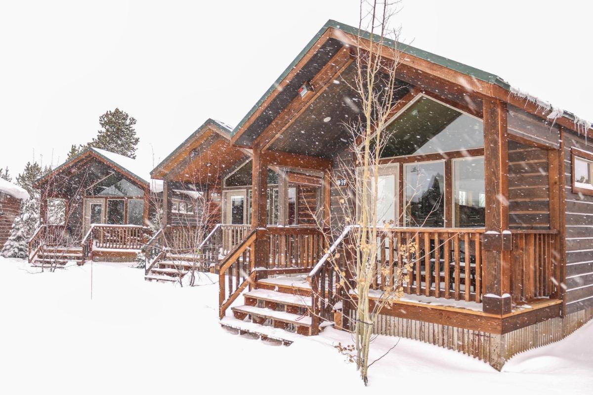 Explorer Cabins at Yellowstone - image 4