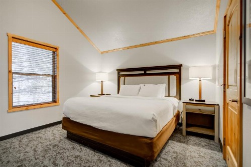 Explorer Cabins at Yellowstone - image 44