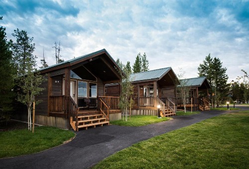 Explorer Cabins at Yellowstone - image 8