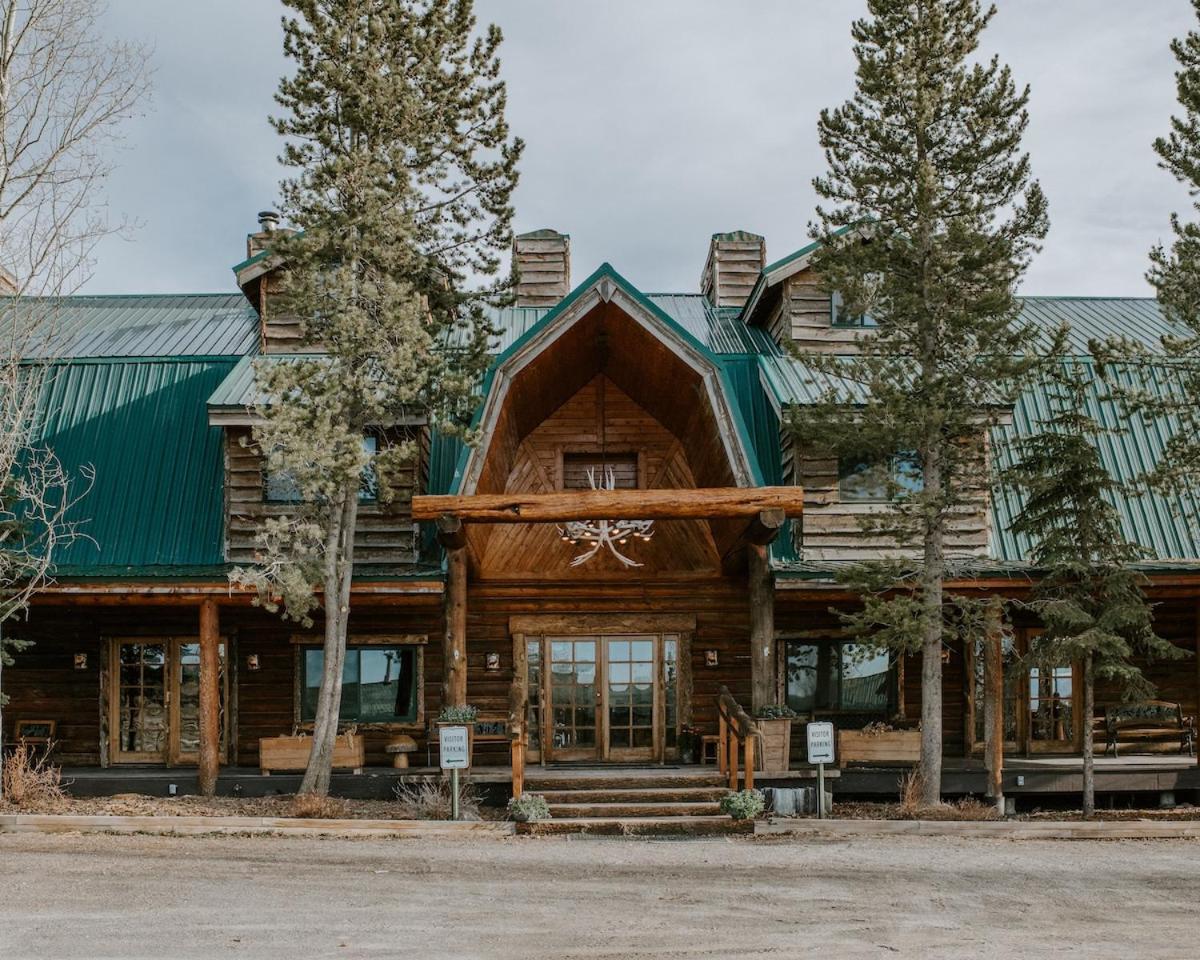 Bar N Ranch - main image