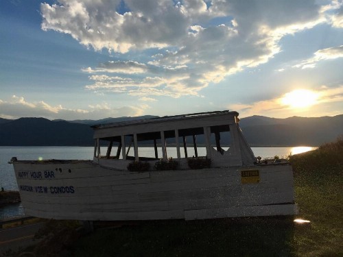 Lake View Suites - image 12