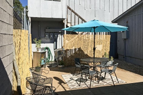 Spacious West Yellowstone Home in Heart of DT! - image 12