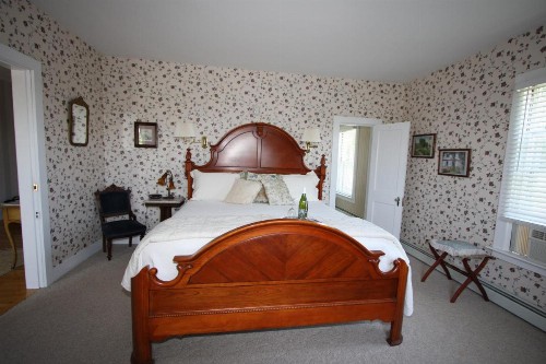 Langworthy Farm Bed & Breakfast - image 6