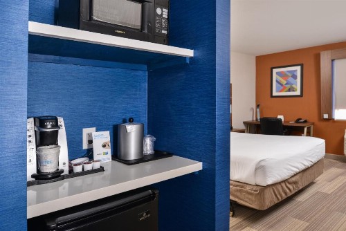 Holiday Inn Express Westley an IHG Hotel - image 27