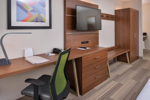 Holiday Inn Express Westley an IHG Hotel - image 36