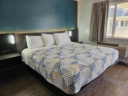Motel 6-Westminster CA - North - image 34