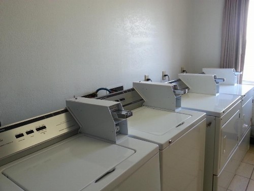 Americas Best Value Inn Westmorland - image 14