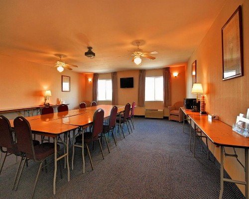 Americas Best Value Inn Westmorland - image 20