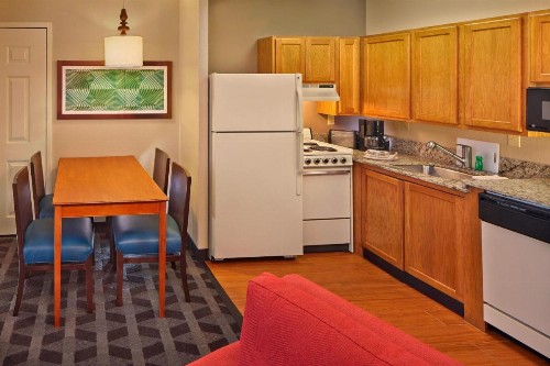 TownePlace Suites by Marriott Fort Lauderdale Weston - image 14