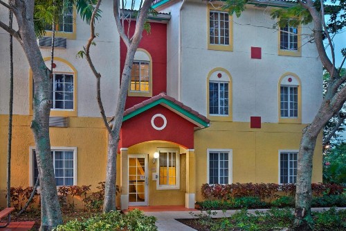 TownePlace Suites by Marriott Fort Lauderdale Weston - image 6