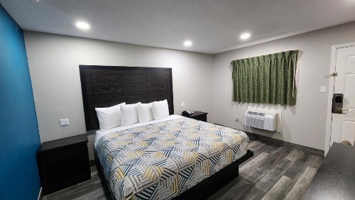 Motel 6-Wharton TX - image 12
