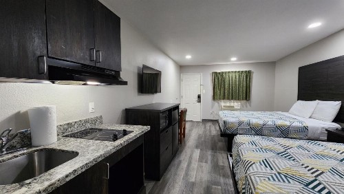 Motel 6-Wharton TX - image 17