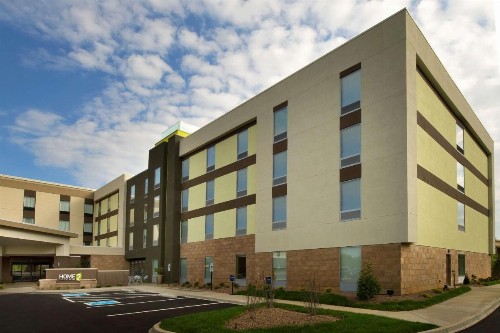 Home2 Suites by Hilton Louisville East Hurstbourne - image 6