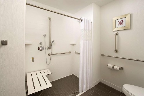 Hampton Inn - Louisville East/ Hurstbourne KY - image 20