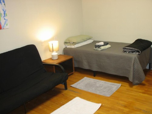 Art Gallery Hostel - image 21