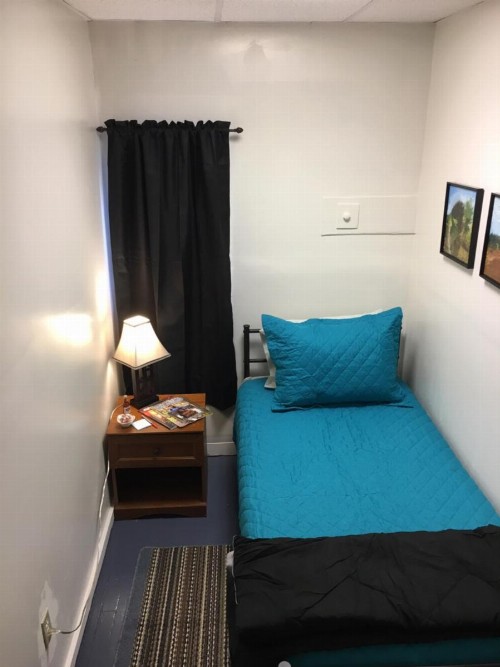 Art Gallery Hostel - image 27
