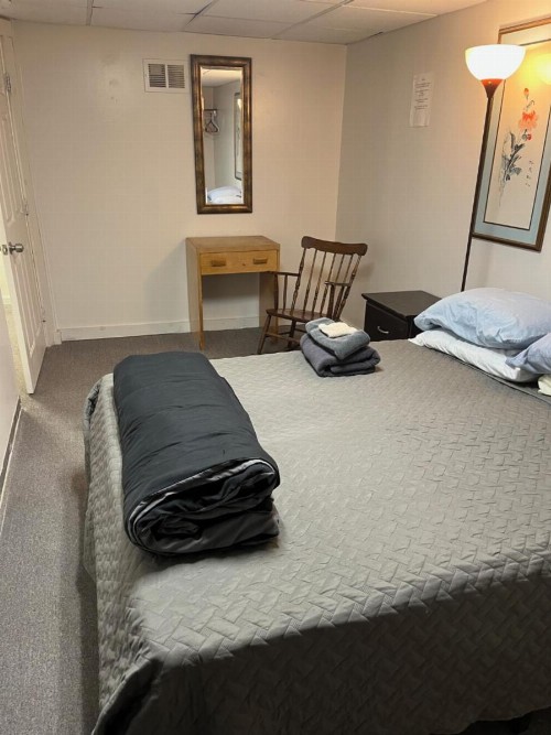 Art Gallery Hostel - image 3