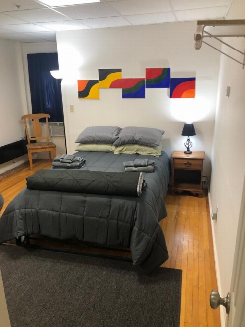 Art Gallery Hostel - image 4