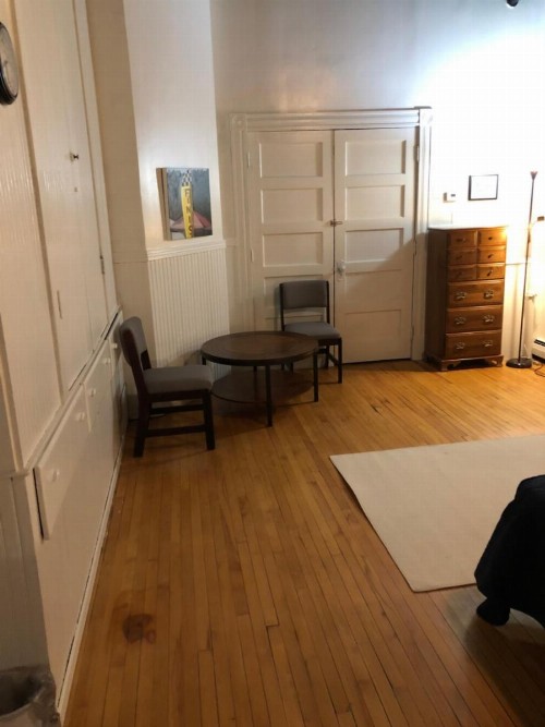 Art Gallery Hostel - image 49