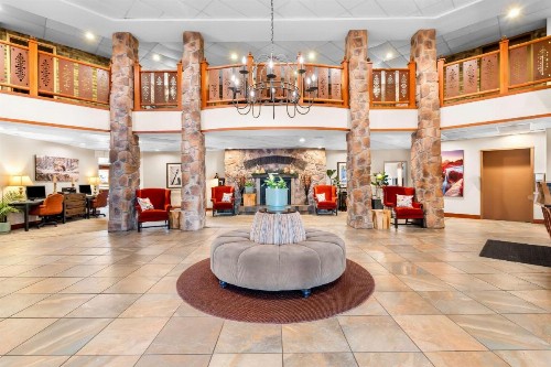 Best Western Rocky Mountain Lodge - image 11