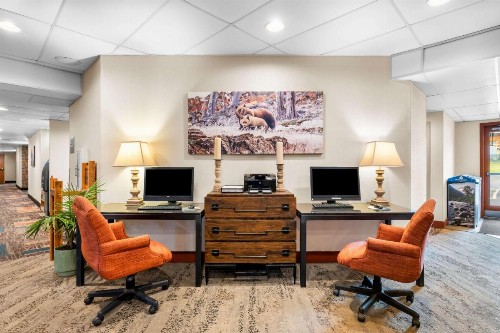 Best Western Rocky Mountain Lodge - image 20