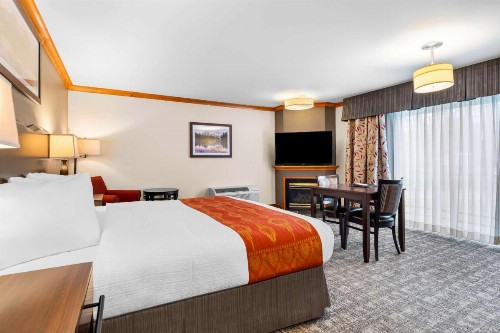 Best Western Rocky Mountain Lodge - image 22