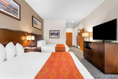 Best Western Rocky Mountain Lodge - image 27