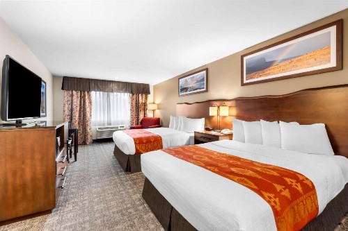 Best Western Rocky Mountain Lodge - image 32