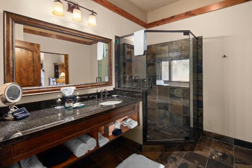 Lodge at Whitefish Lake - image 4