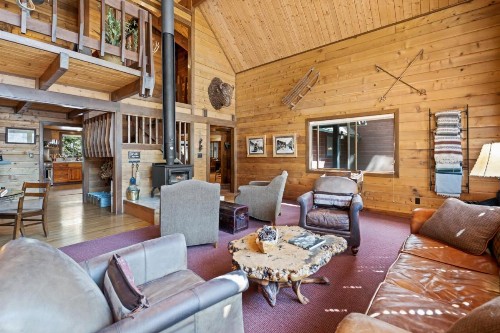 Good Medicine Lodge - image 22