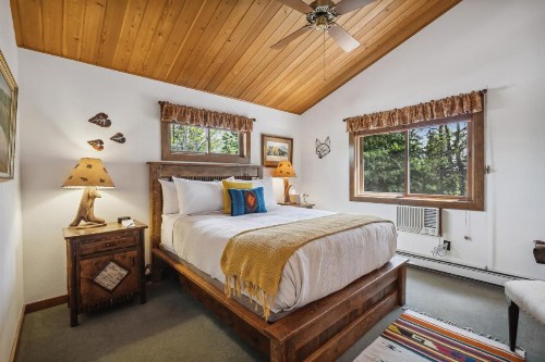 Good Medicine Lodge - image 3