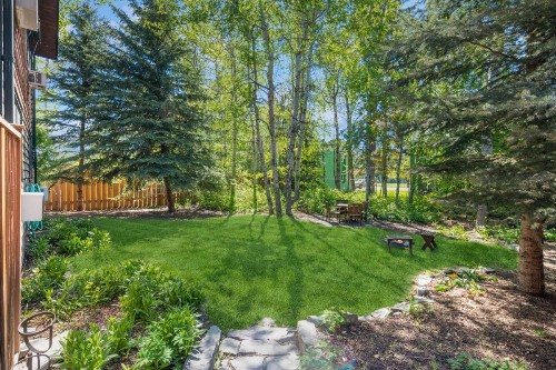 Good Medicine Lodge - image 32