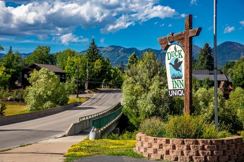 Duck Inn Lodge - image 12
