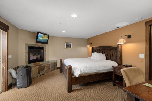 Duck Inn Lodge - image 16