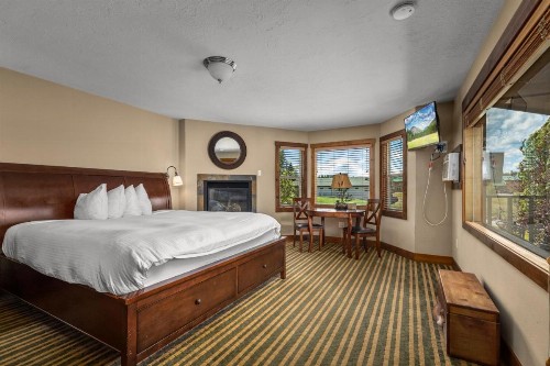 Duck Inn Lodge - image 19