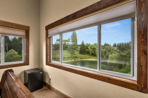 Duck Inn Lodge - image 41