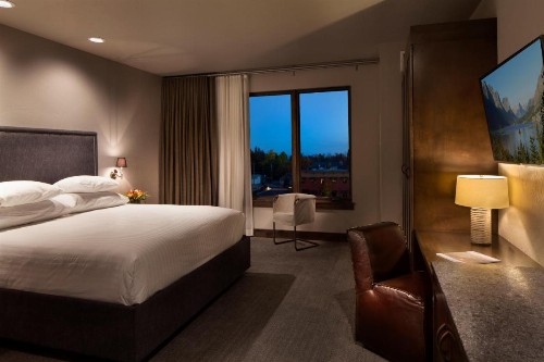 Firebrand Hotel - image 15