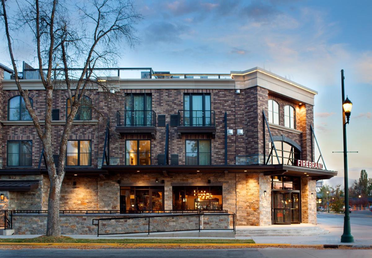 Firebrand Hotel - image 6