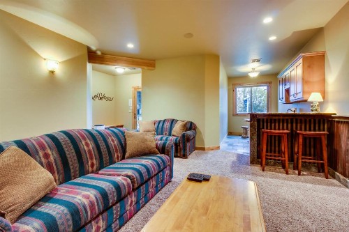 Moose Jaw Retreat - image 9