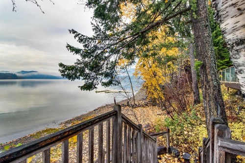 Bay Point Lakefront 1B Down - image 11